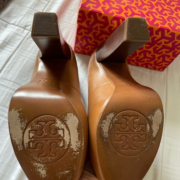 Tory Burch vintage Fall collection leather heel - Picture 5 of 7